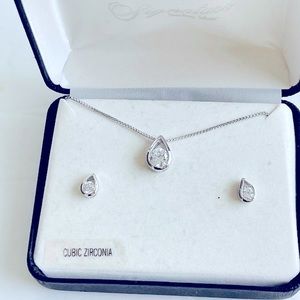 Signature Cubic Zirconia Earrings Necklace Set Sterling Silver New In Box